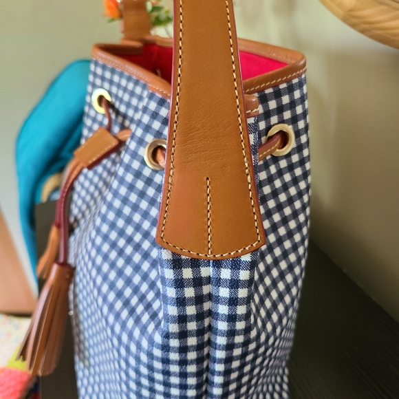 Dooney & Bourke Aimee Shoulder Bag Gingham Plaid Coated Canvas & Leather - Picture 9 of 9